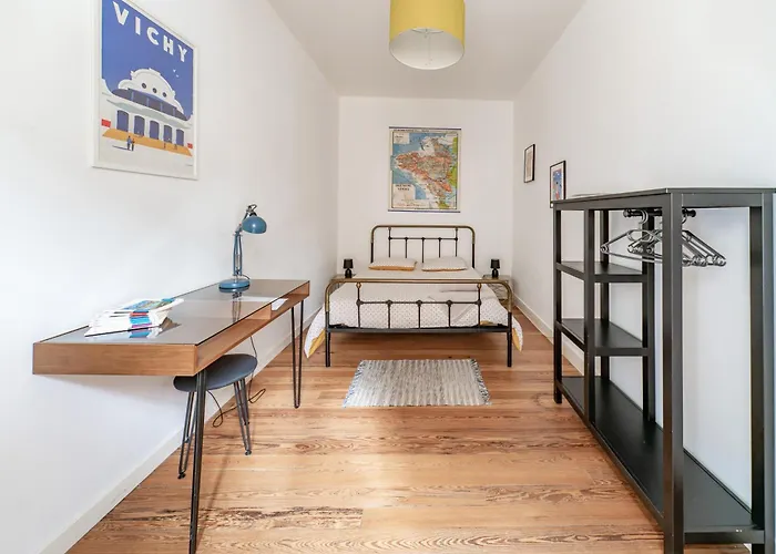 Grande Maison Vichy - Maison Ou Appartements En Centre Ville